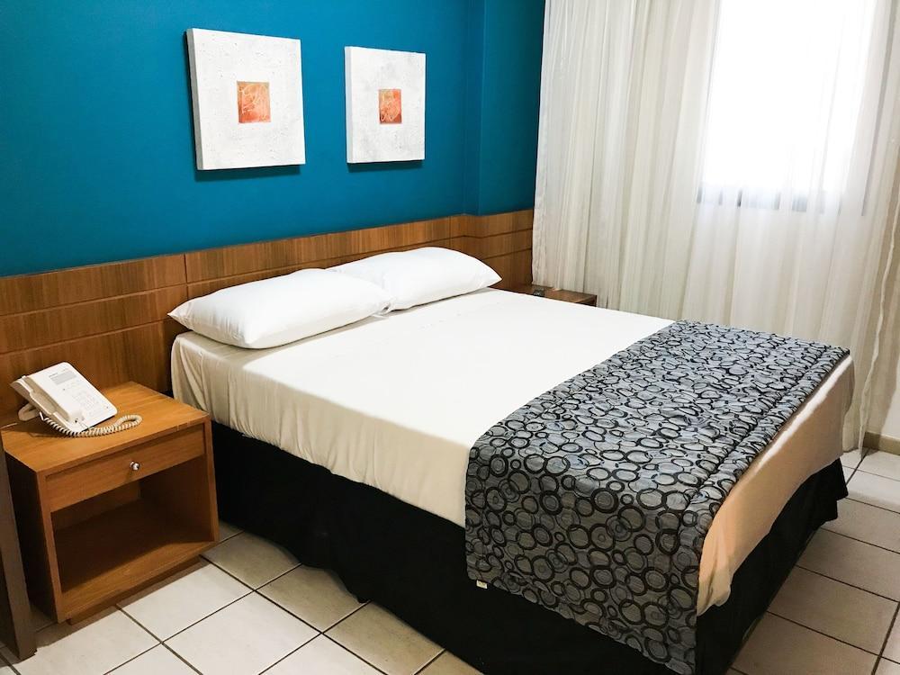 ויטוריה Hotel Costa Victoria מראה חיצוני תמונה